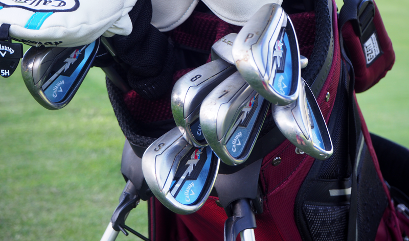Bruin golf clubs stand by at the LOP Golf Club. Photo by Kalei Owen