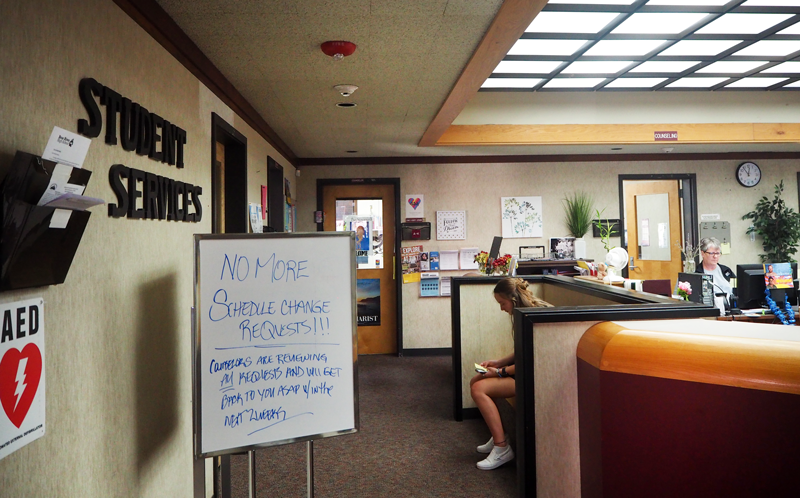 Many students opted to submit schedule changes during the first week of school.  Photo by Kirsten Briscoe. 