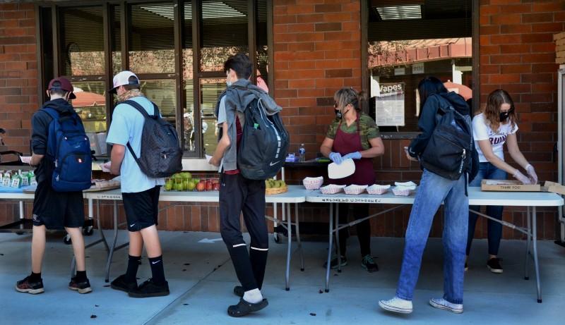 In response to COVID-19 difficulties, there are free lunches available provided by Bear River for students and their families. Photo by Maya Bussinger