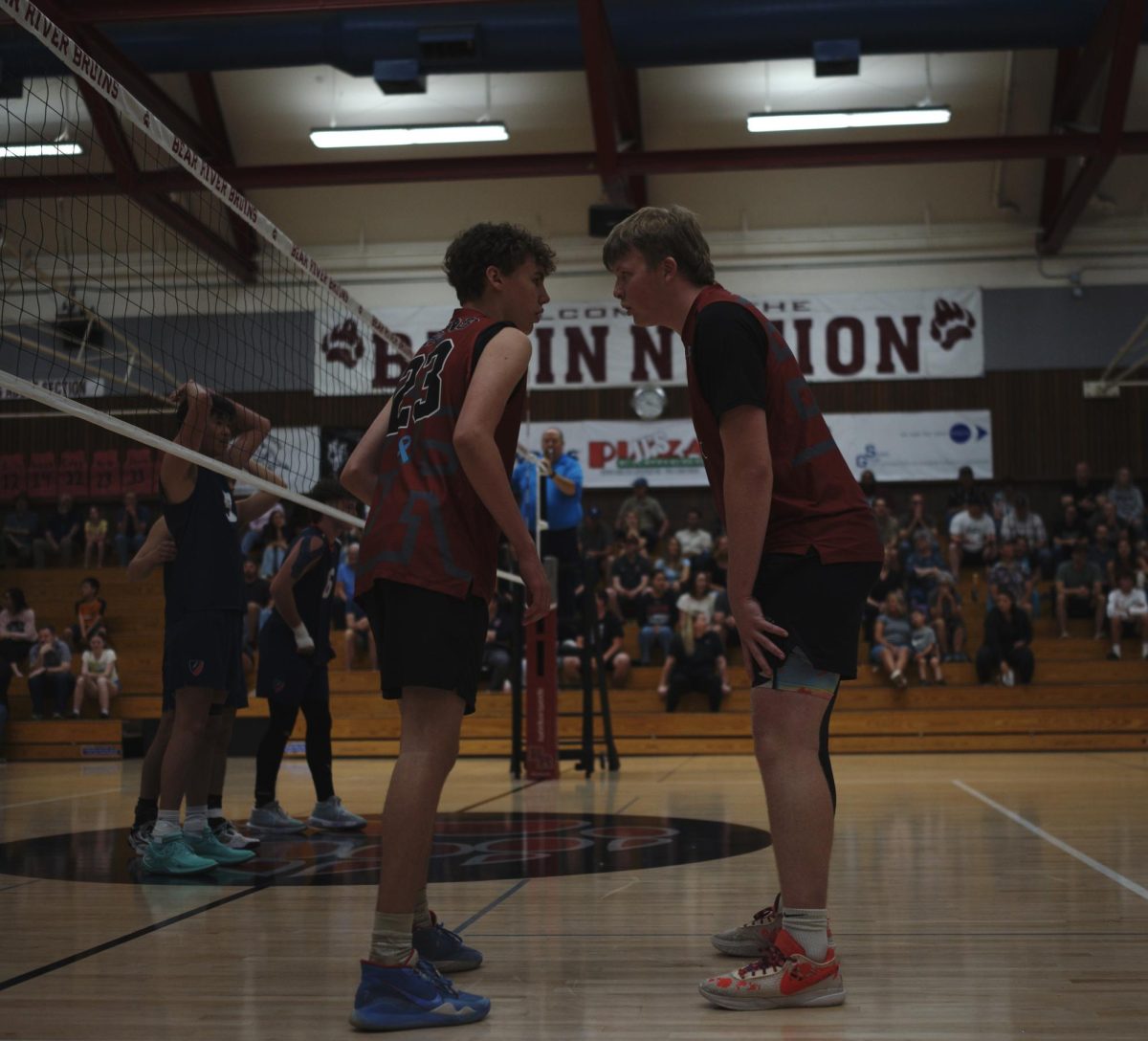 Freshman Ethan Tucker (left) starts out his volleyball career on the boys' varsity team. As the setter, Tucker leads this season with 665 assists. Tucker competes not only as a setter, but sometimes as a hitter, as he finishes the season off with 55 kills. 
Senior Luke Jeffers (right) finishes his fourth year with the boys volleyball team as the middle blocker. This season, he leads his team with a hitting percentage of .448%. Both Tucker and Jeffers have made a difference on the court as their connection helps them dominate.